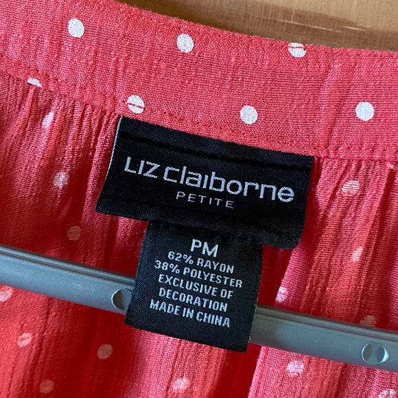 Liz Claiborne petite tunic top - Picture 2 of 9